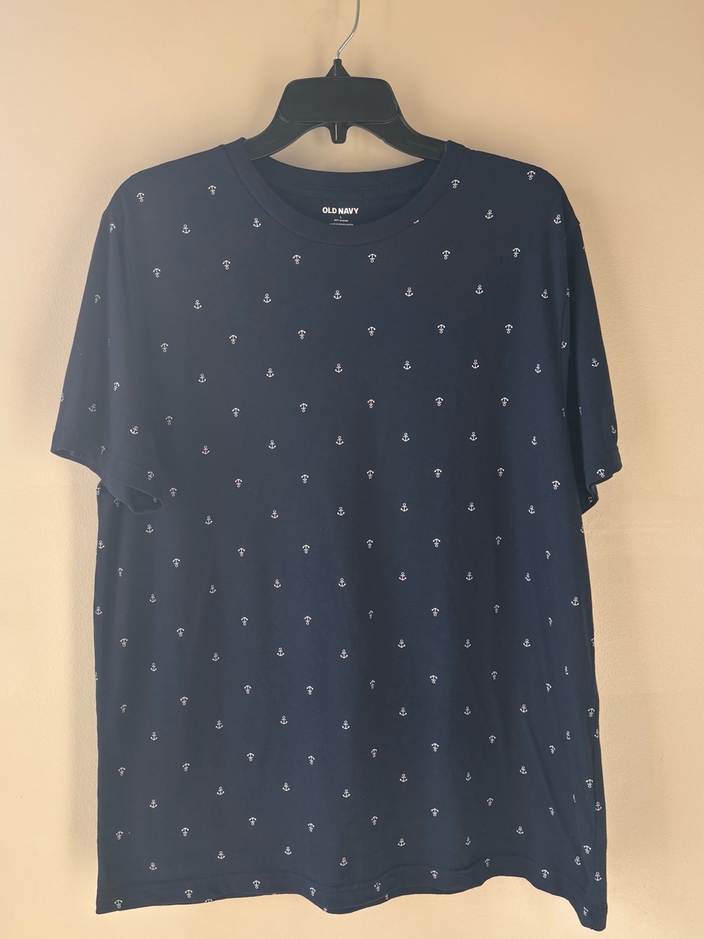 Old Navy Navy T-Shirt with White Anchor Print